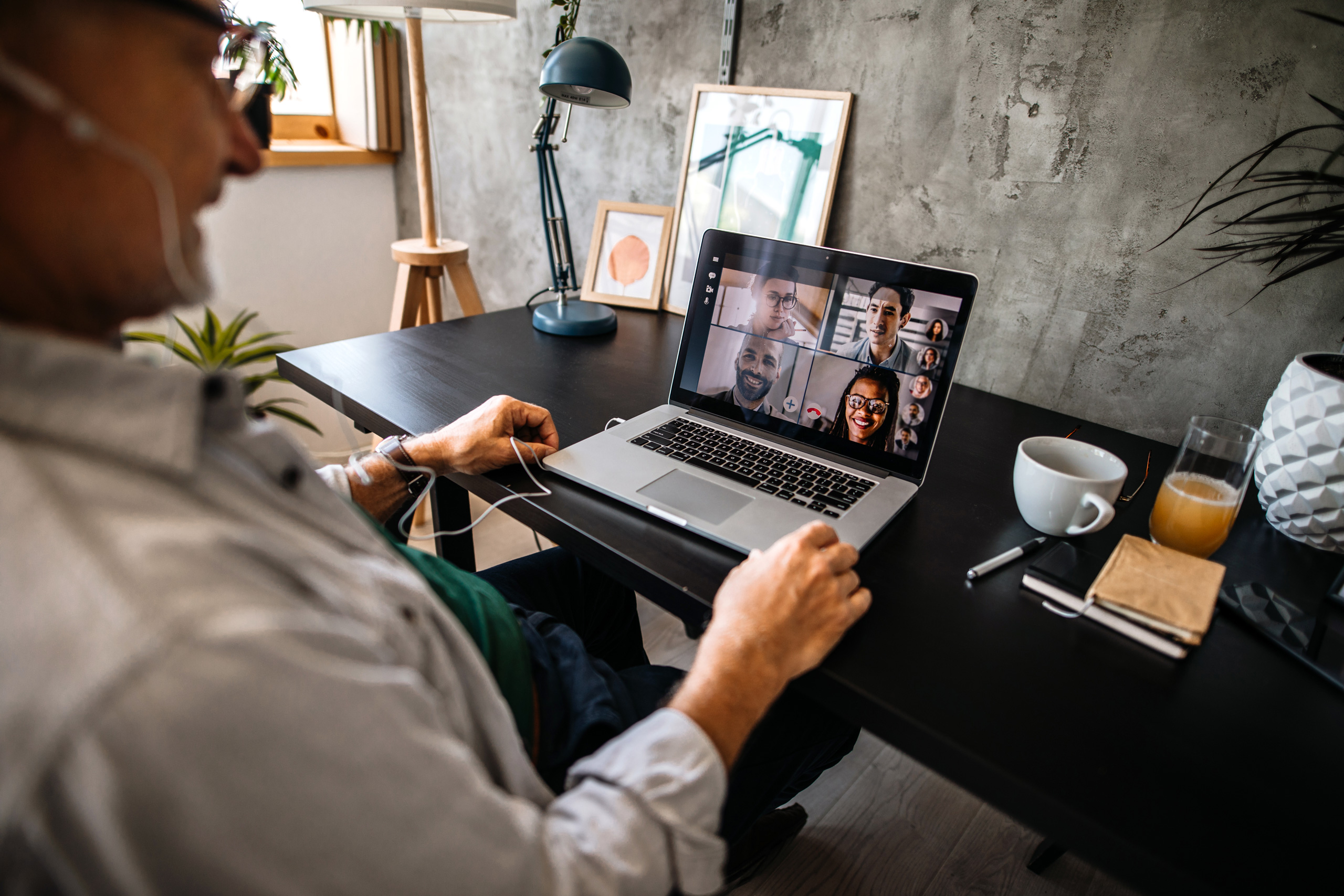 Auch das Homeoffice stellt ganz neue Anforderungen an den Internetanschluss